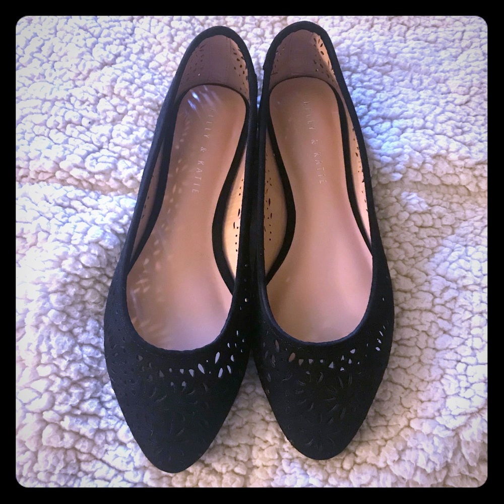 Brand New Black flats